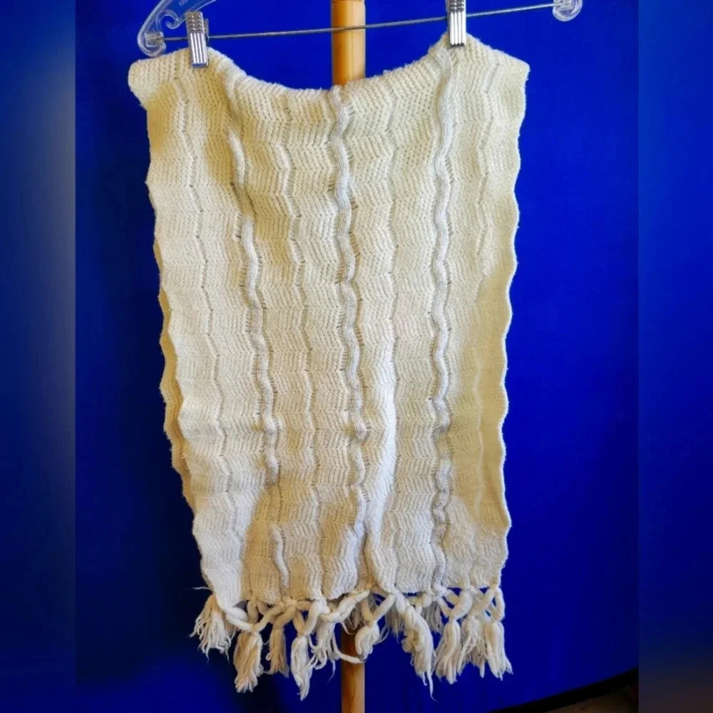 Vintage Scarf White Cream Beige Shawl Silver Threads